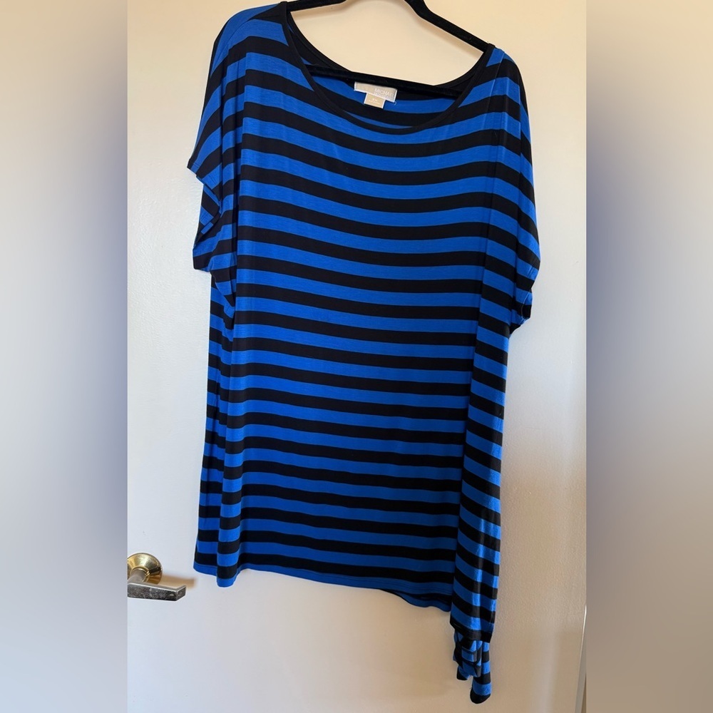 NWOT MICHAEL Michael Kors Black & Blue Striped Tee with Bottom Tie in 3X